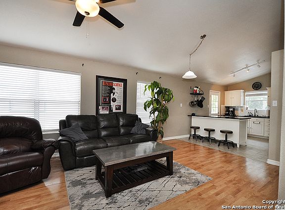 3rd image of 14206 Wetmore Bnd
