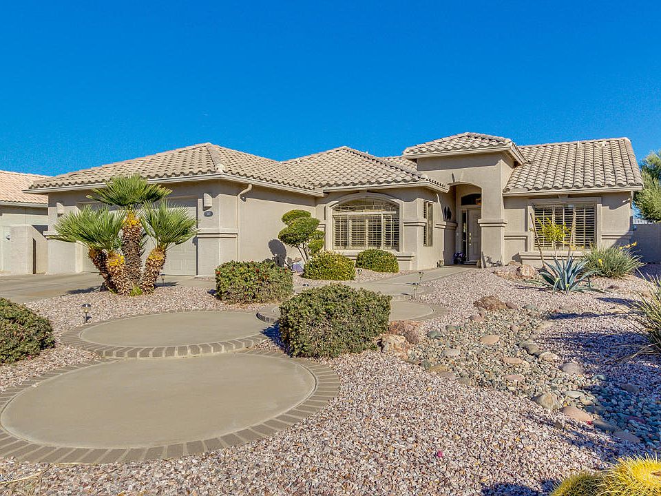 1st image of 360 W Cherrywood Dr
