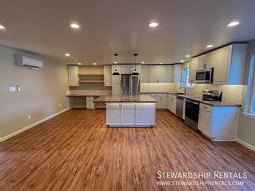 1020 E 18th Ave #2 Photo 1