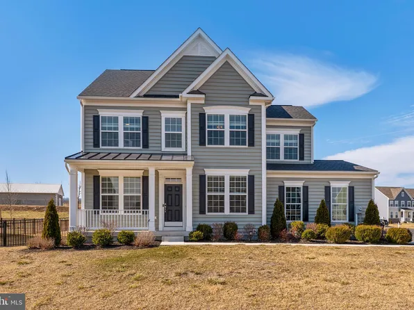 404 Pindar St, Gerrardstown, WV 25420