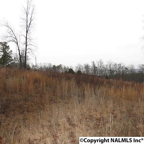 2nd image of 3880 S Valley Rd