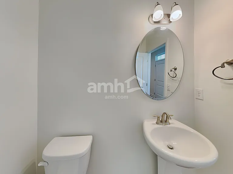 2147 Laurel Village Cir — Photo 9