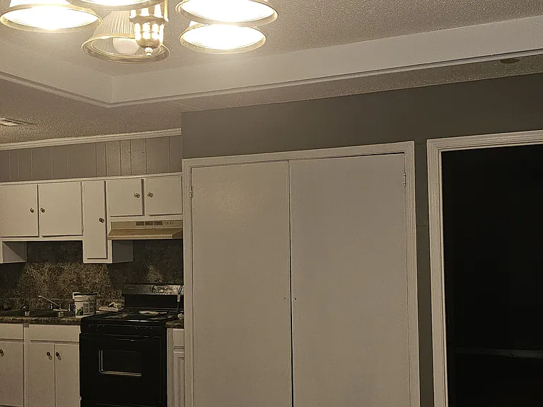 4212 Green Meadow Dr — Photo 16
