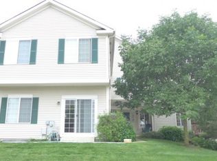 572 Windsor Dr, Fox Lake, IL 60020