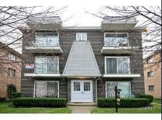 6119 Marshall Ave #201, Chicago Ridge, IL 60415