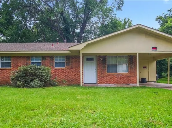 2913 Beech St, Lecompte, LA 71346