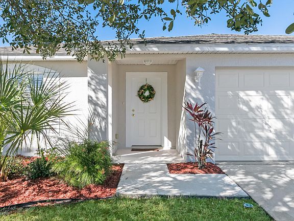 4th image of 4065 Wilkes Dr