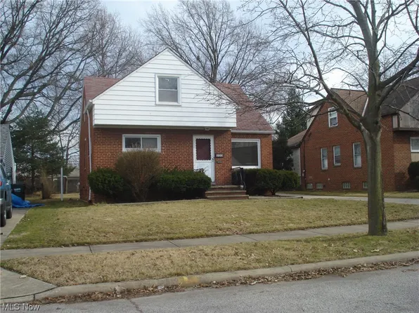 909 E 214th St, Euclid, OH 44119