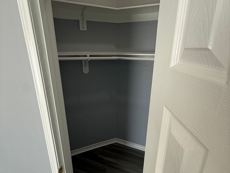 1st image of 218 Texas Ave