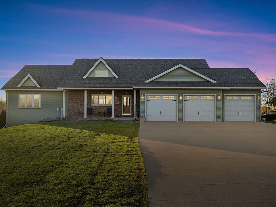 6861 Woodland Rd, Platteville, WI 53818 Zillow