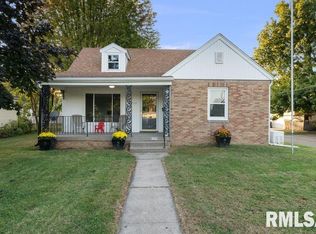 2717 7th St, Moline, IL 61265