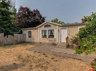4561 Ivy St, Springfield, OR 97478