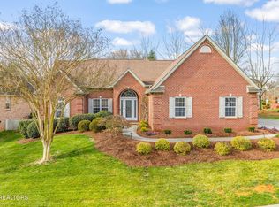 1501 Lewisbrooke Ln, Knoxville, TN 37922