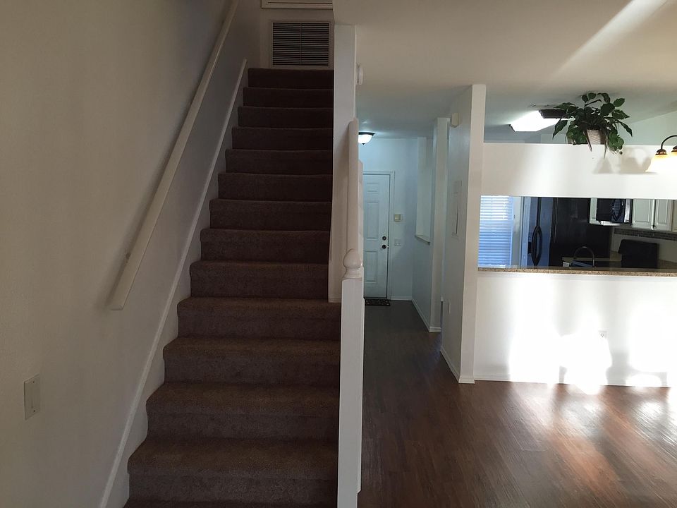 1st image of 12358 Berkeley Square Dr
