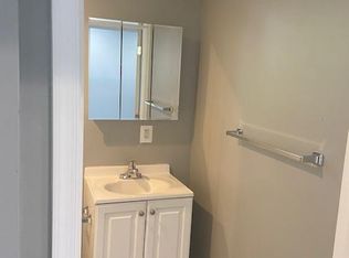 6049 Old York Rd #2, Philadelphia, PA 19141