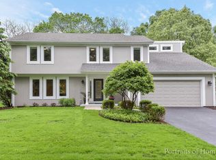 1008 Honest Pleasure Dr, Naperville, IL