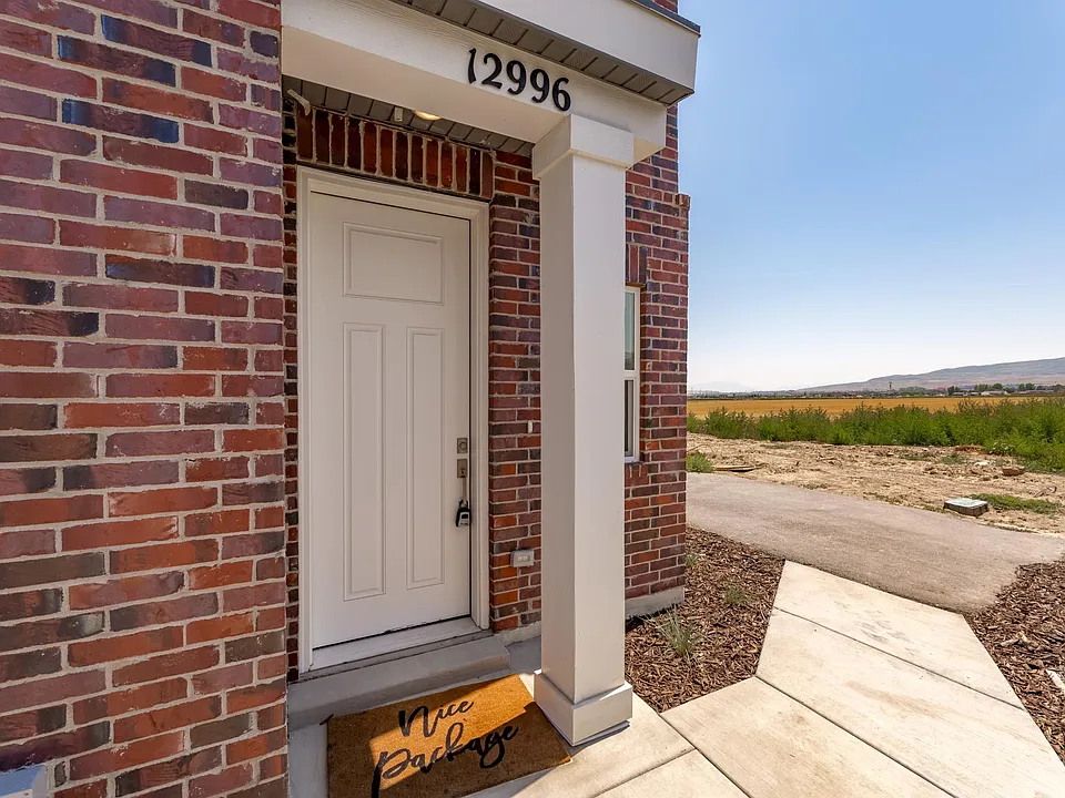 12996 S Spook Gulch Ct