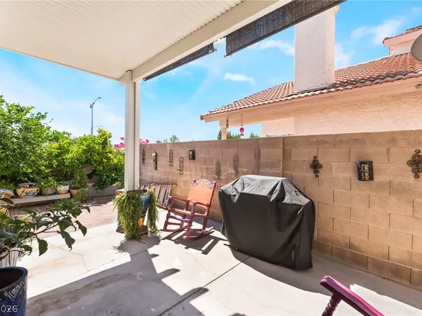 2608 Ironside Dr, Las Vegas, NV 89108