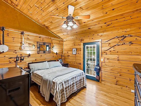 25th image of this home