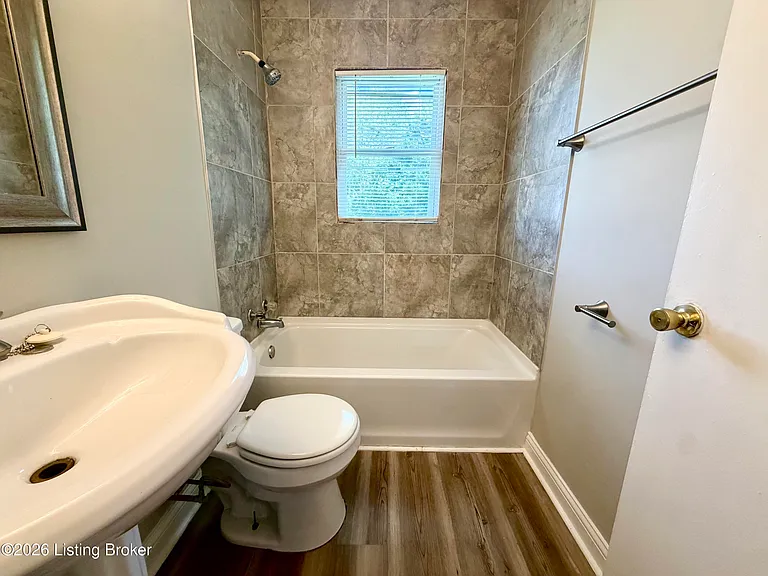 4307 Elliott Ave #6 — Photo 8