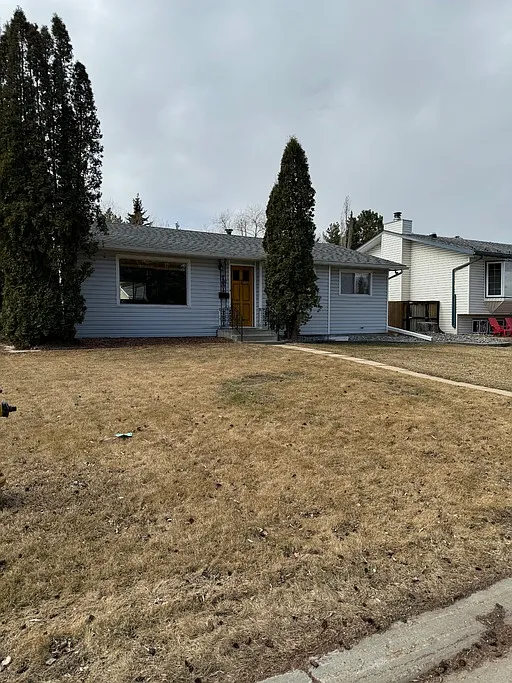 4 bed, 3.0 bath, 1321 sqft, $2,400 — Photo 4