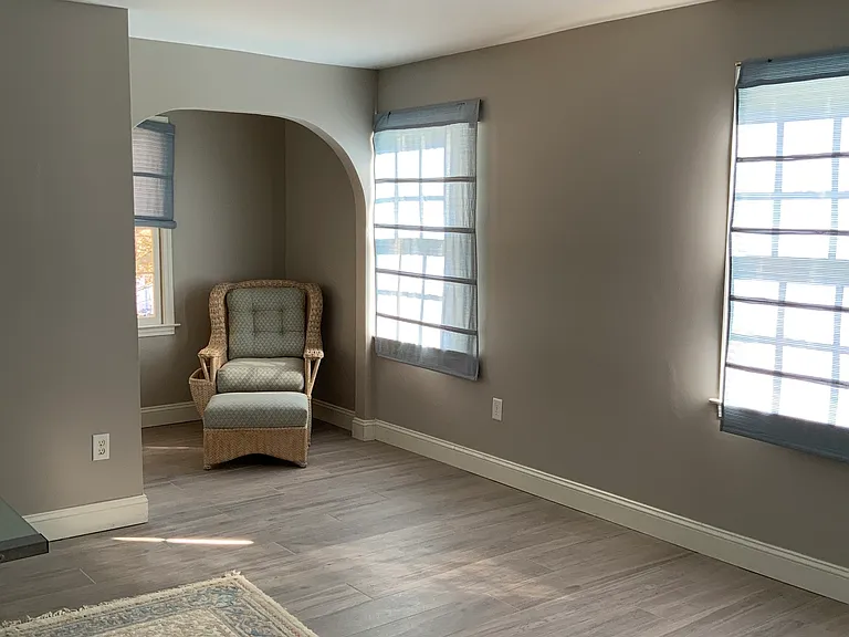 612 Redbud Ln — Photo 14