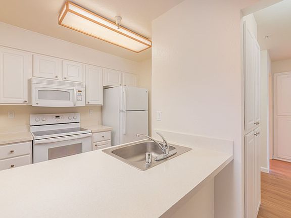 2nd image of 1336 Boulevard Way #330