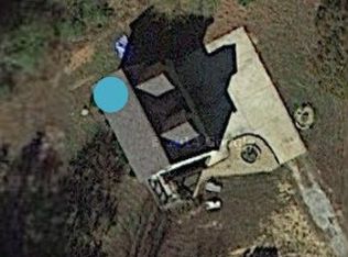 834 Brookside Dr, Winder, GA 30680