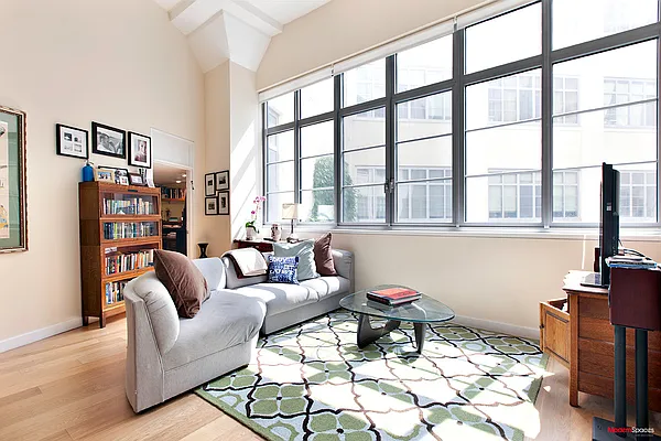 Sold by Modern Spaces | media 1
