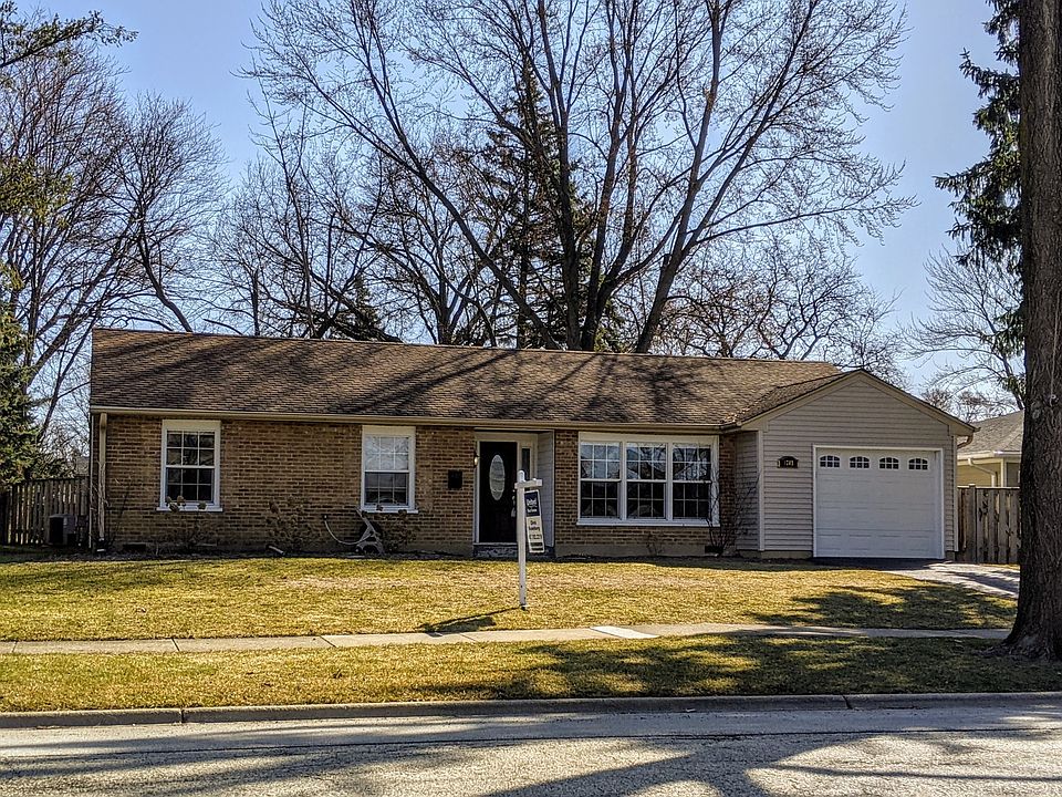 1703 N Kennicott Ave, Arlington Heights, IL 60004 Zillow