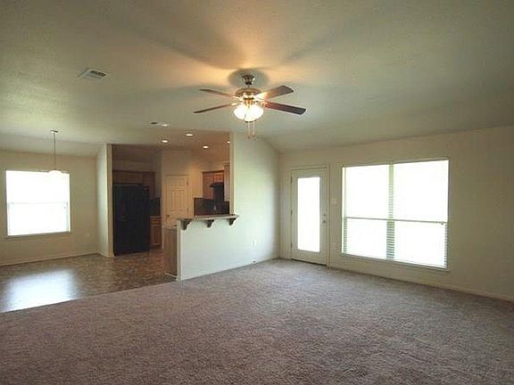 5th image of 3438 Plateau St