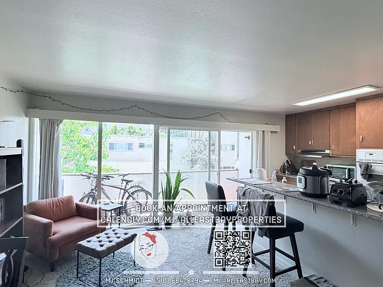 1516 Henry St #5 — Photo 1