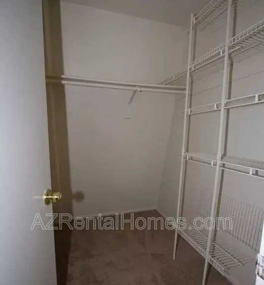 1322 S Judd St — Photo 6