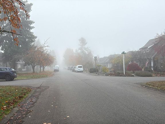5th image of 501 Louviers Ave