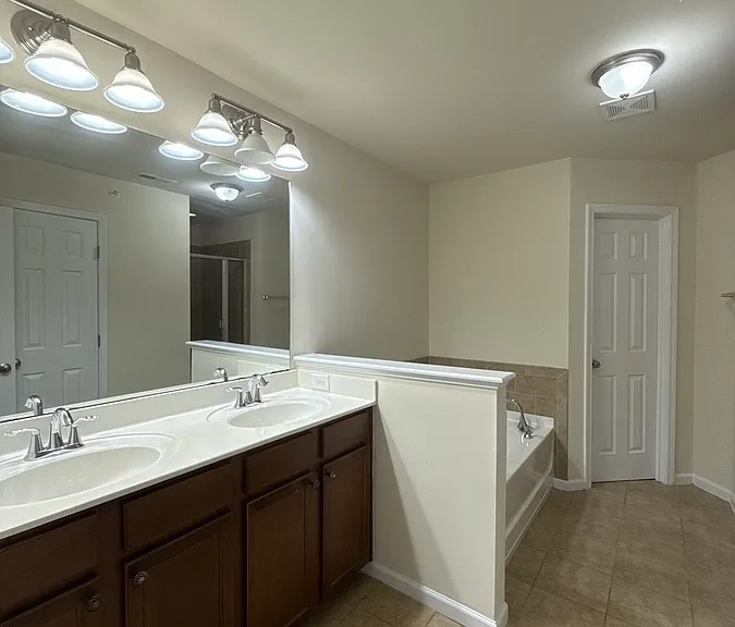 2709 Casper Creek Ln #1 — Photo 16