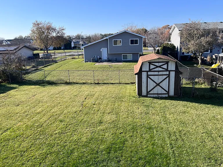 56 Timberlane Rd — Photo 29