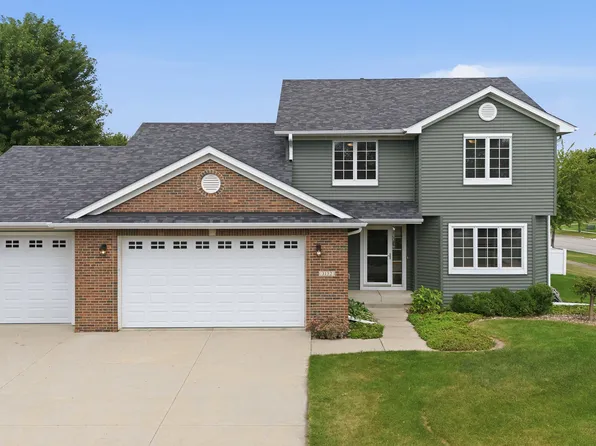 3132 Roxboro Dr, Ames, IA 50010