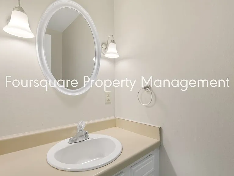 1105 Timber Dr — Photo 21