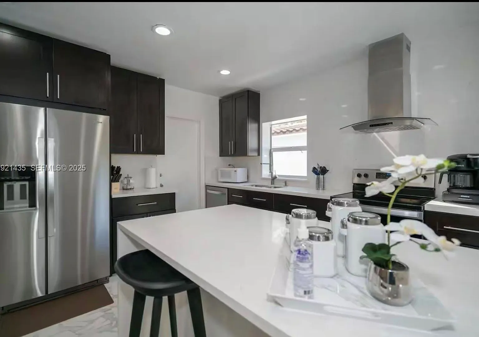 35 SW 28th Road 0, Miami, FL 33129 — Photo 2