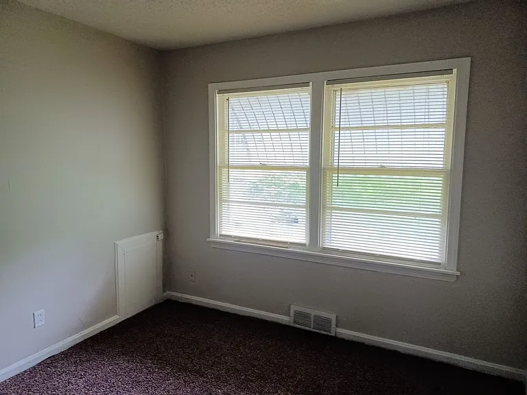 1111 N Roosevelt St — Photo 6