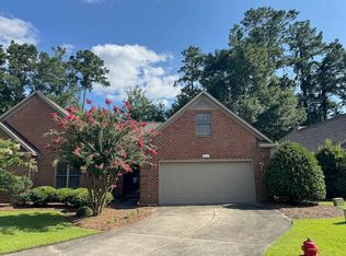 412 Village Green Ct, Trent Woods, NC 28562