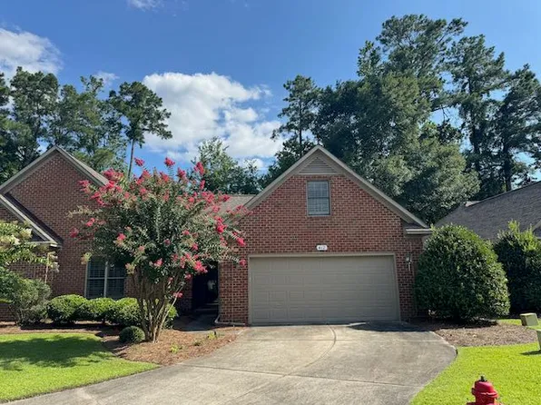412 Village Green Ct, Trent Woods, NC 28562