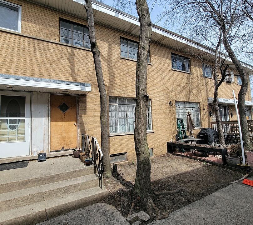 1st image of 2554 Rose St