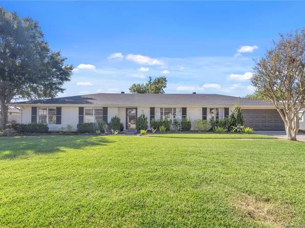 901 Treasure Ln, Lake Charles, LA 70605