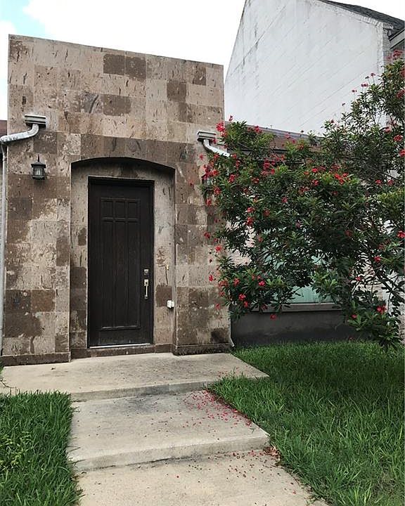 1st image of 3111 S Casa Linda St