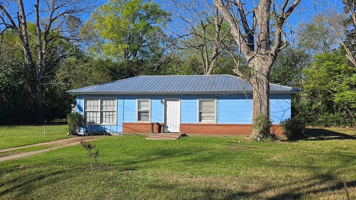 Building Photo - 130 Sunset Ln