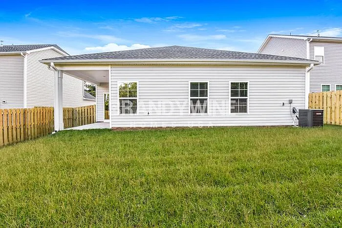 580 Glenmanor Dr — Photo 30