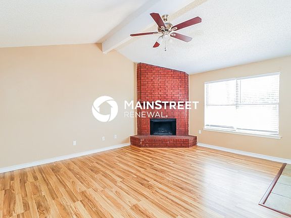 3rd image of 5715 Woodsetter Ct