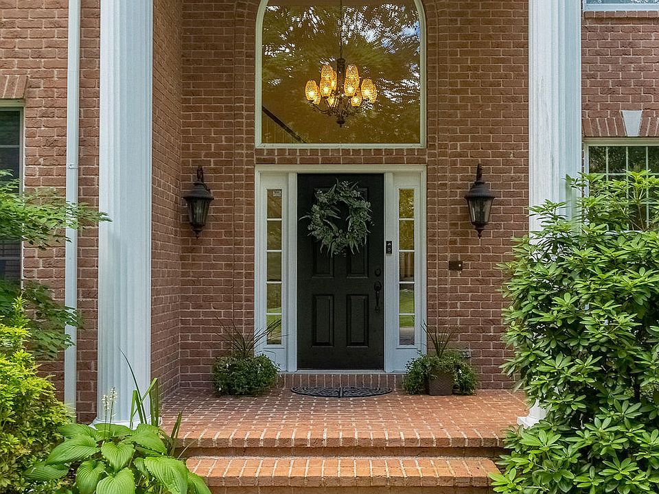 3700 Beech Tree Ln, Okemos, MI 48864 Zillow