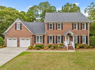 3516 Prestwick Dr, Fayetteville, NC 28303